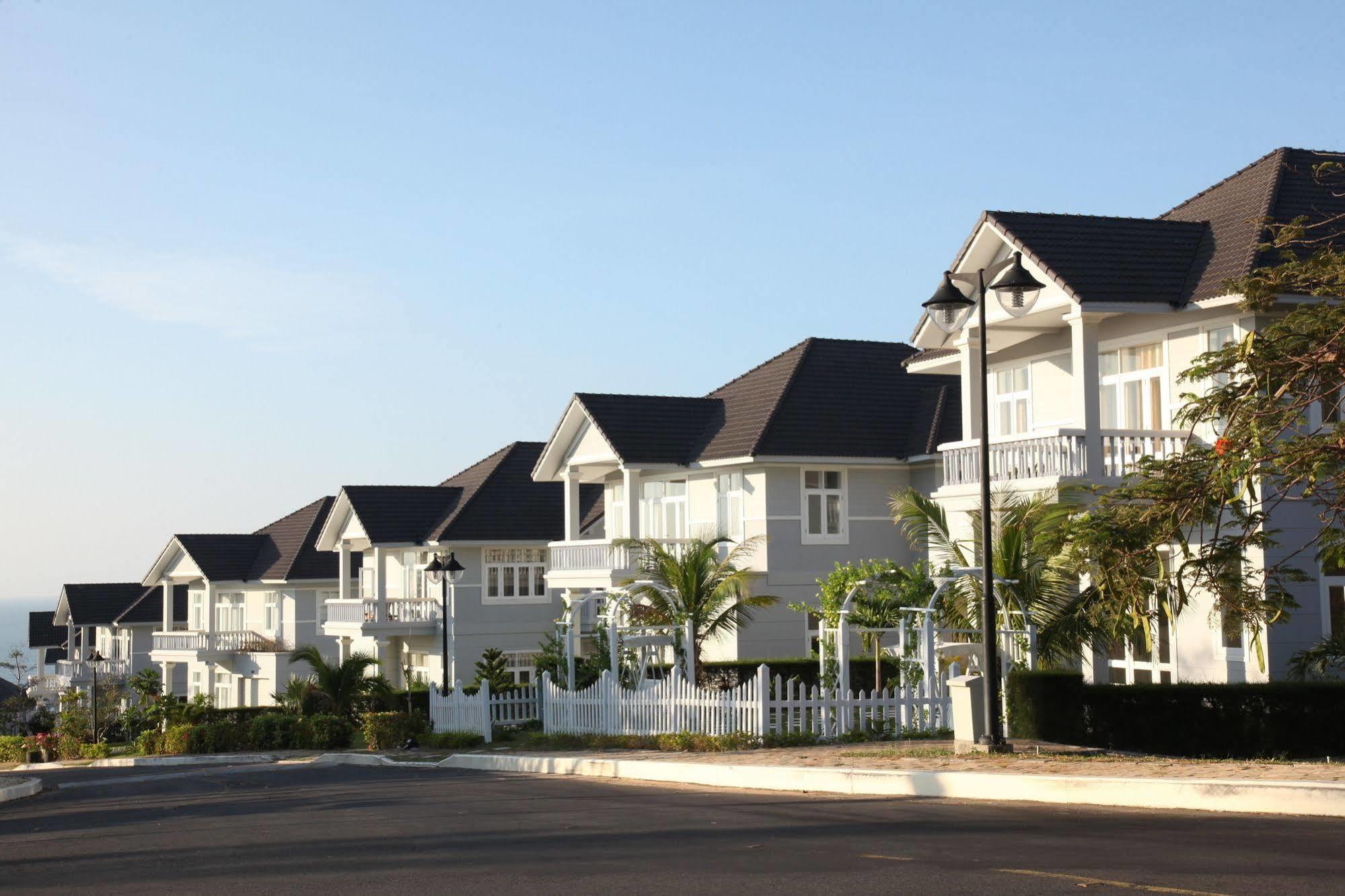 Sea Links Beach Villa Mui Ne Exteriör bild
